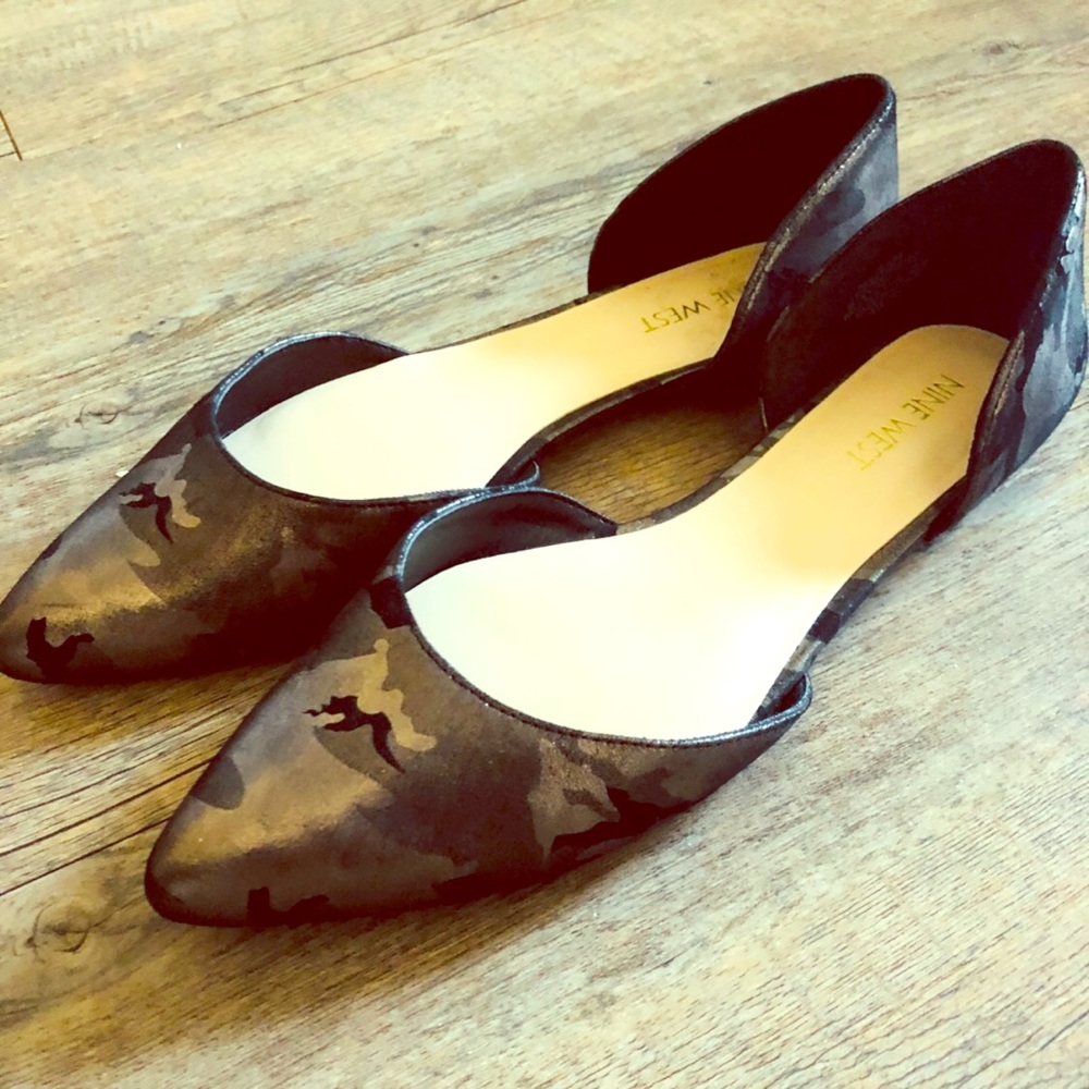 Nine West: flats with a subtle camo print